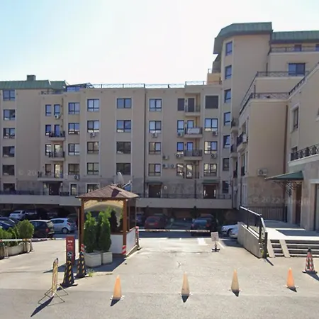 Admiral Amazing Sea View Апартамент Златни пясъци
