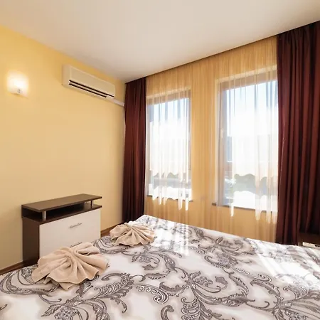 Admiral Amazing Sea View * גולדן סנדס